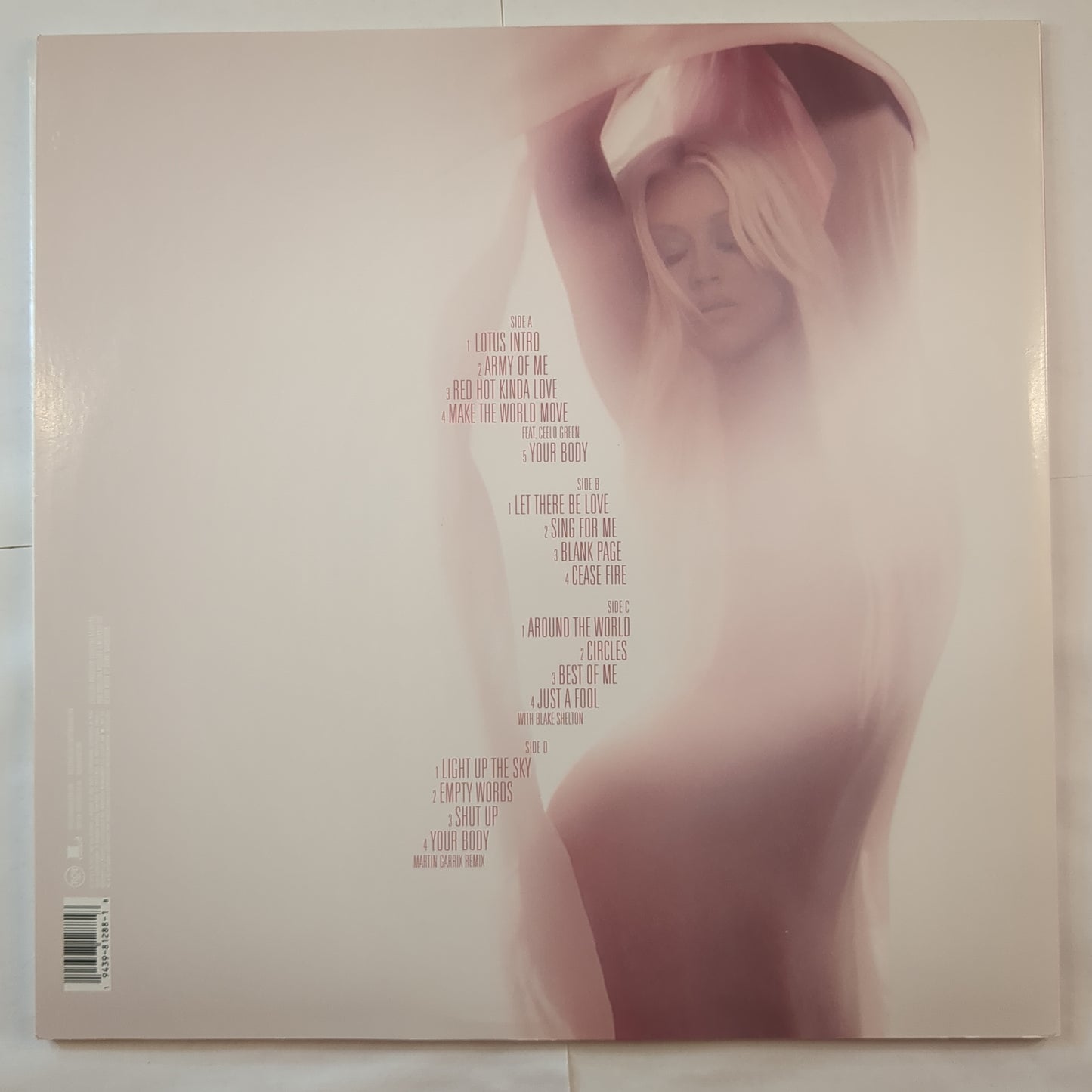 Christina Aguilera - 'Loto'