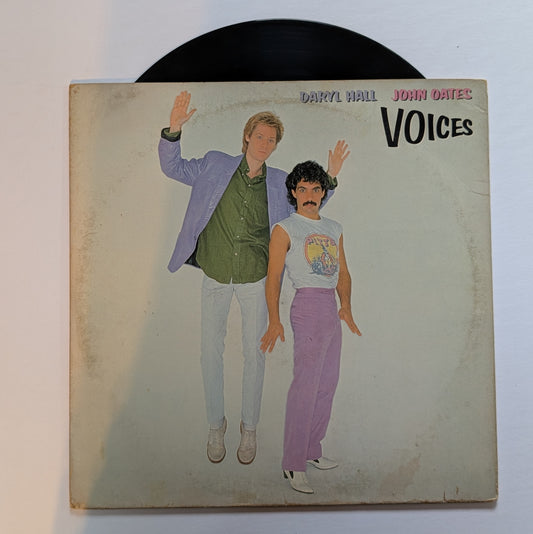 Daryl Hall & John Oates - 'Voices'