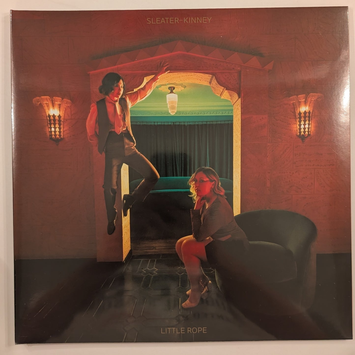 Sleater-Kinney - 'Little Rope'