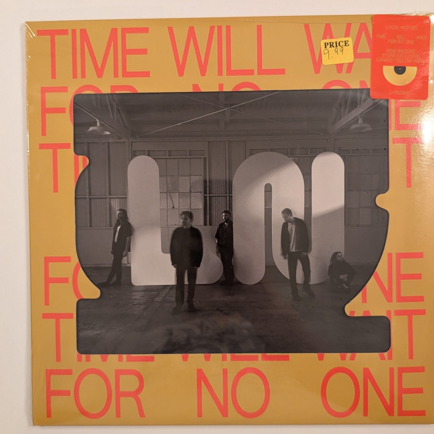 Local Natives - 'Time Will Wait For No One'