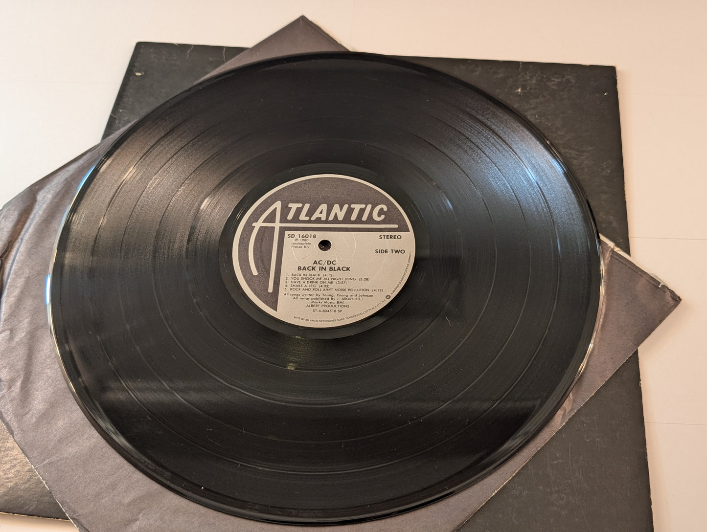 AC/DC - "Back In Black'
